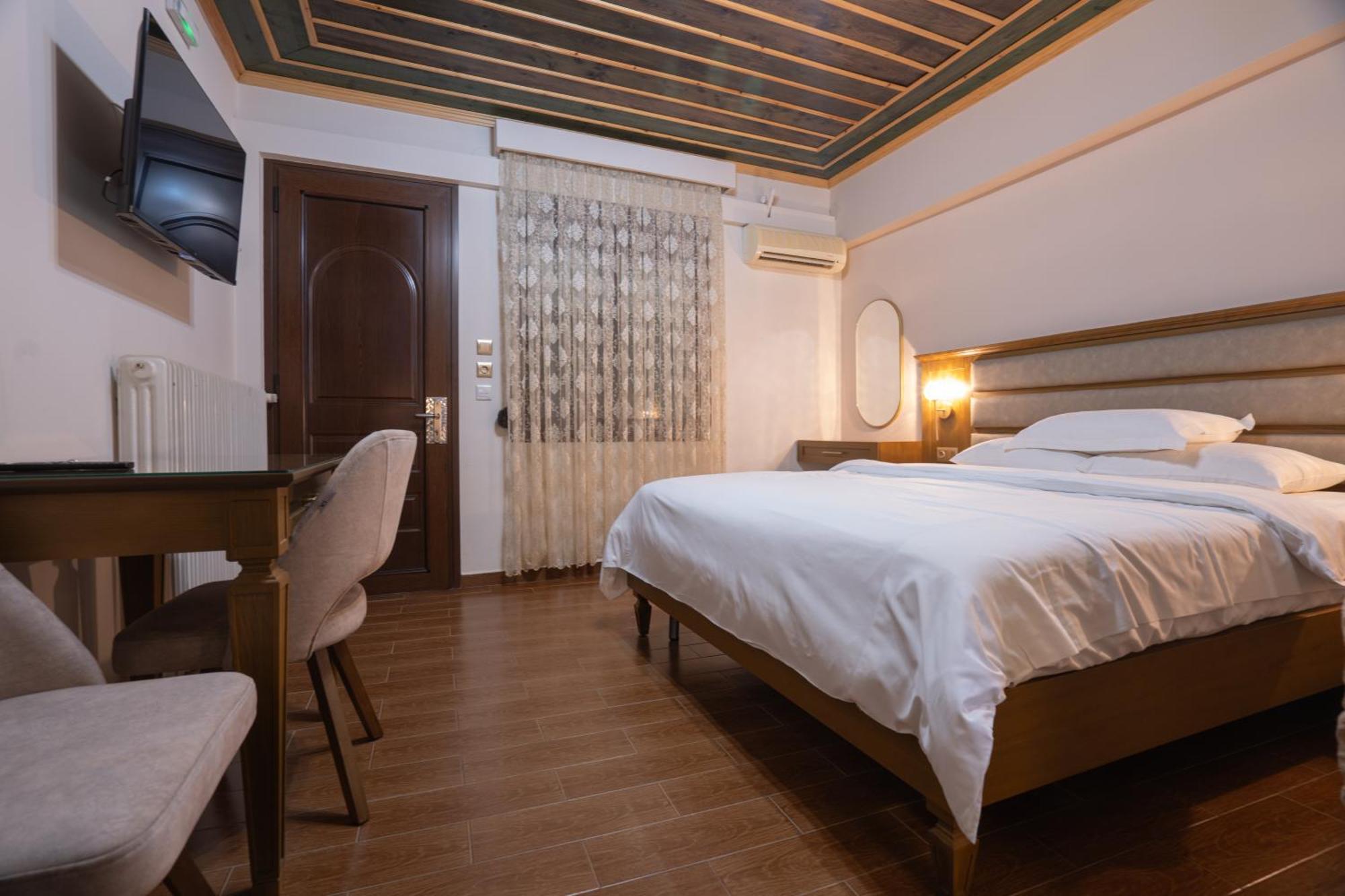 Kallinikos Guesthouse Loutraki  Ngoại thất bức ảnh