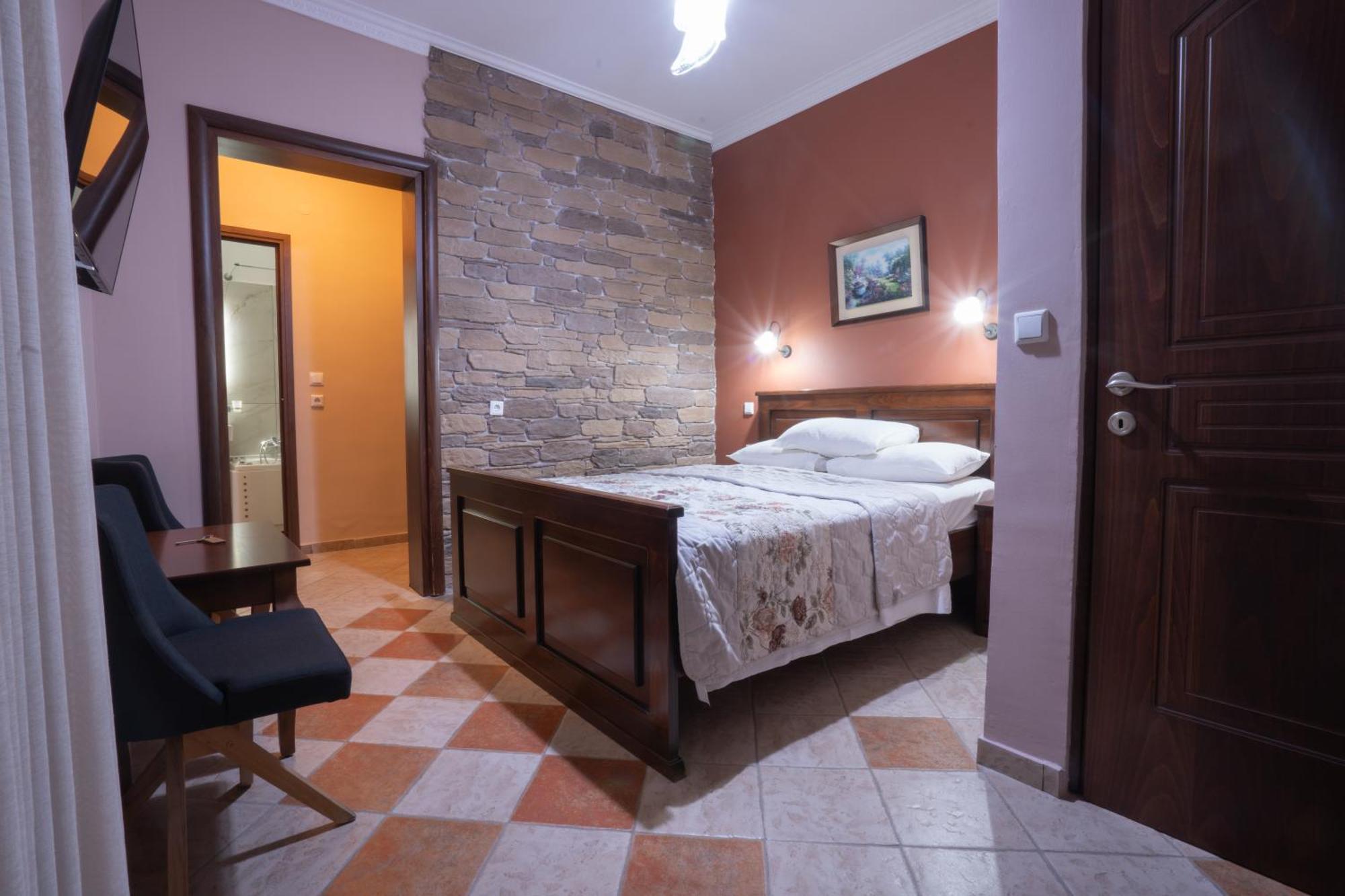 Kallinikos Guesthouse Loutraki  Ngoại thất bức ảnh