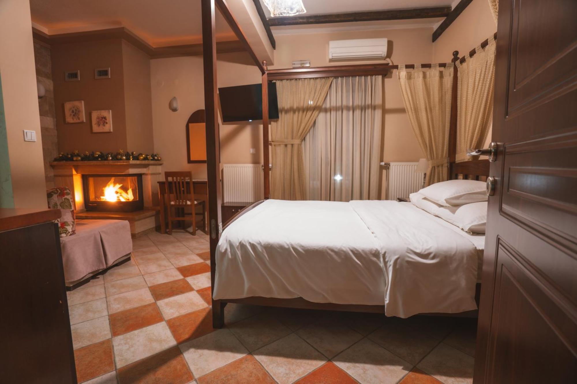 Kallinikos Guesthouse Loutraki  Ngoại thất bức ảnh