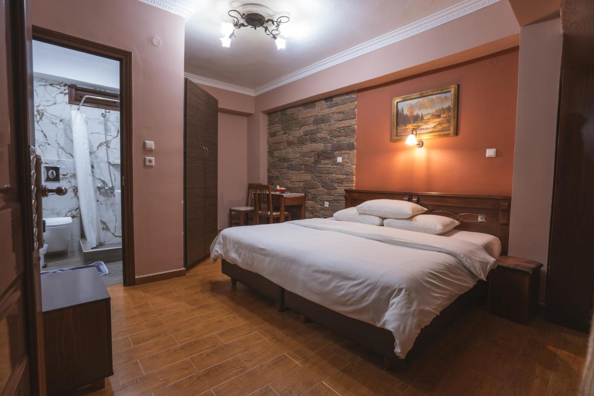 Kallinikos Guesthouse Loutraki  Ngoại thất bức ảnh
